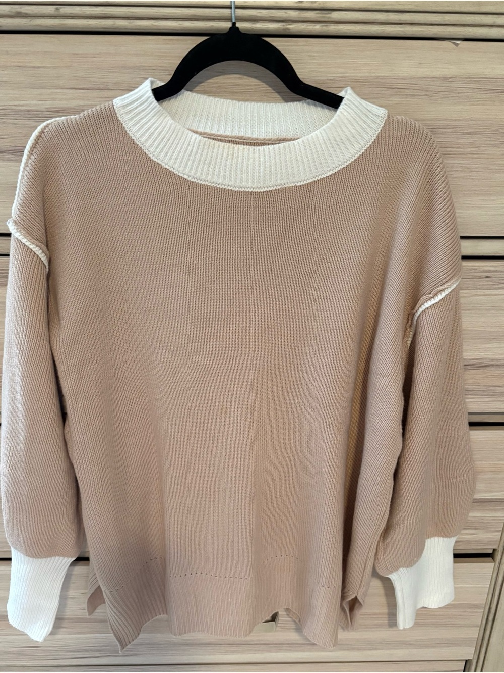 Source Unknown Beige Sweater with Cream Crewneck